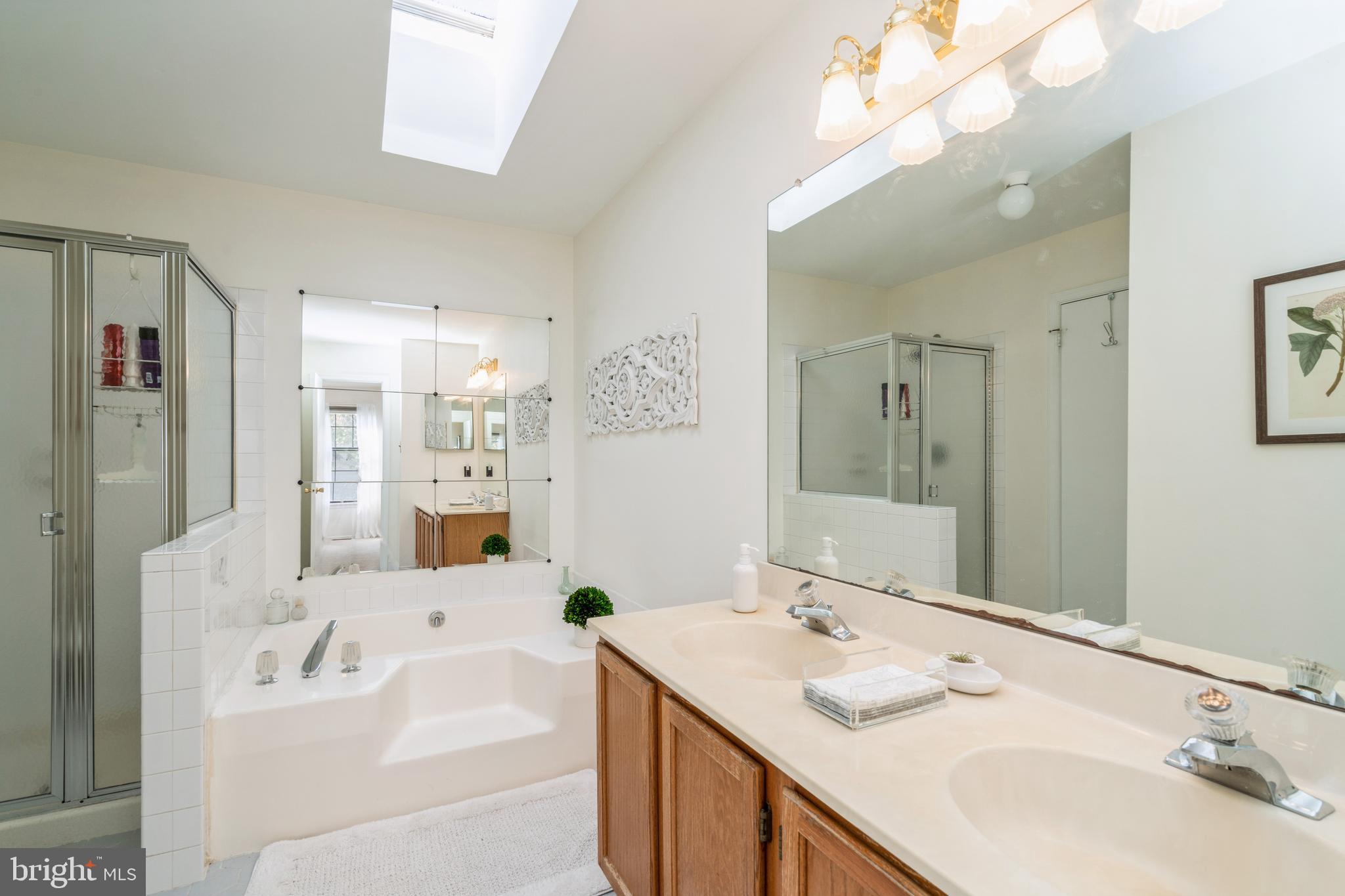 35 Stratton Court Robbinsville, NJ 08691 - Photo 17 of 23 Gallery Image 17