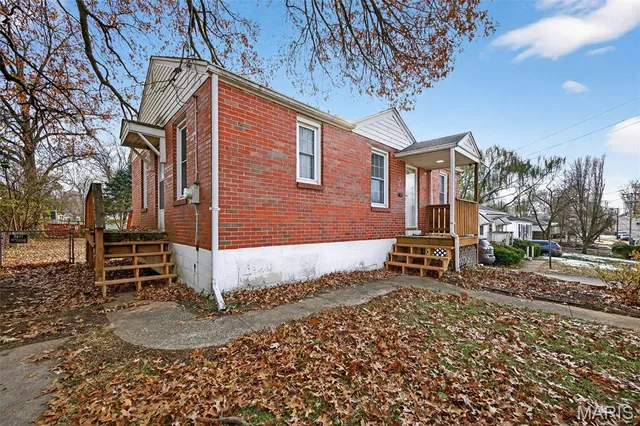 $95,000 | 3654 Boswell Avenue, St. John, MO 63114