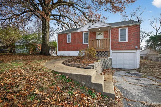 $95,000 | 3654 Boswell Avenue, St. John, MO 63114