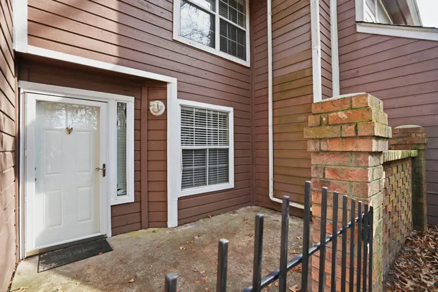 $1,995 | 120 Luden Drive, Unit C, Summerville, SC 29483