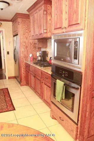 6309 Gainsborough Road Amarillo, TX 79106 - Photo 43 of 71 20130613032228152608000000-o