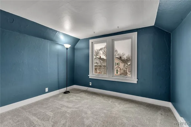 $199,900 | 63 Stillwell Avenue, Tonawanda, NY 14217