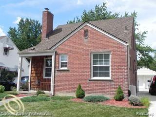 1312 Princeton Road Berkley, MI 48072 - Photo 2 of 41 Princeton.jpg