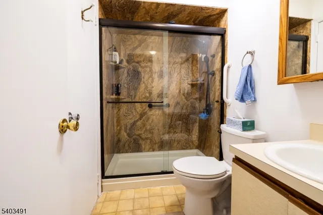 $290,000 | 101 Village Commons, Flemington, NJ 08822