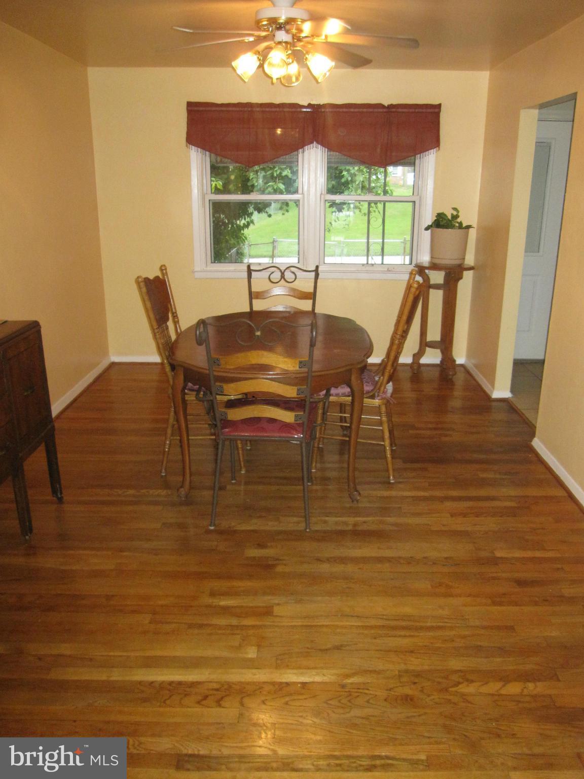 1121 Pelhamwood Road Baltimore, MD 21234 - Photo 12 of 26 Dining Room