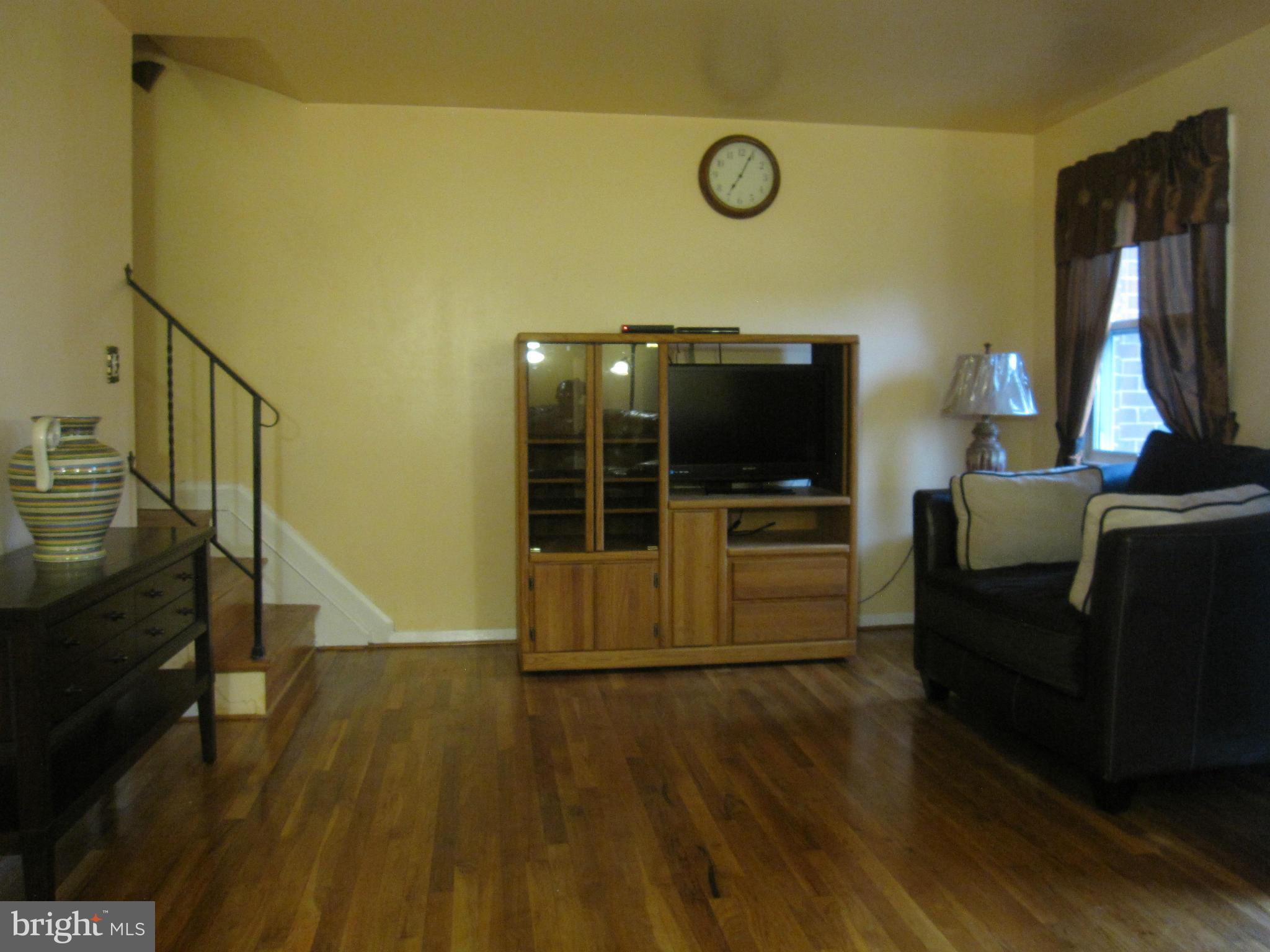 1121 Pelhamwood Road Baltimore, MD 21234 - Photo 19 of 26 Living Room