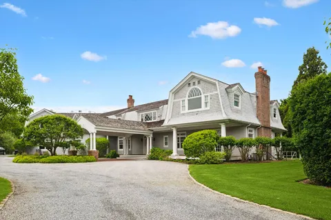 $11,995,000 | 23 Luther Drive, Water Mill, NY 11976