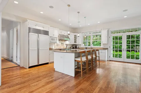 $11,995,000 | 23 Luther Drive, Water Mill, NY 11976