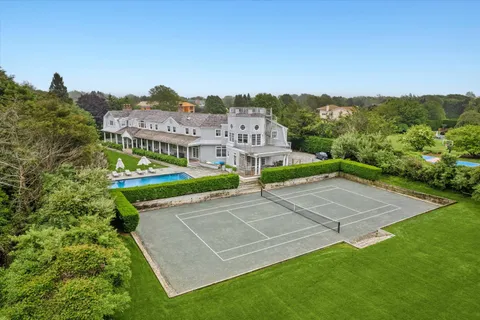 $11,995,000 | 23 Luther Drive, Water Mill, NY 11976