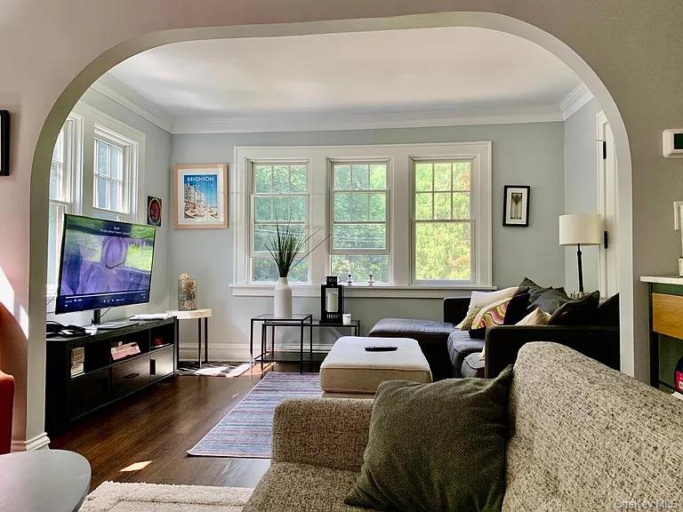 82 Douglas Road Chappaqua, NY 10514 - Photo 19 of 27