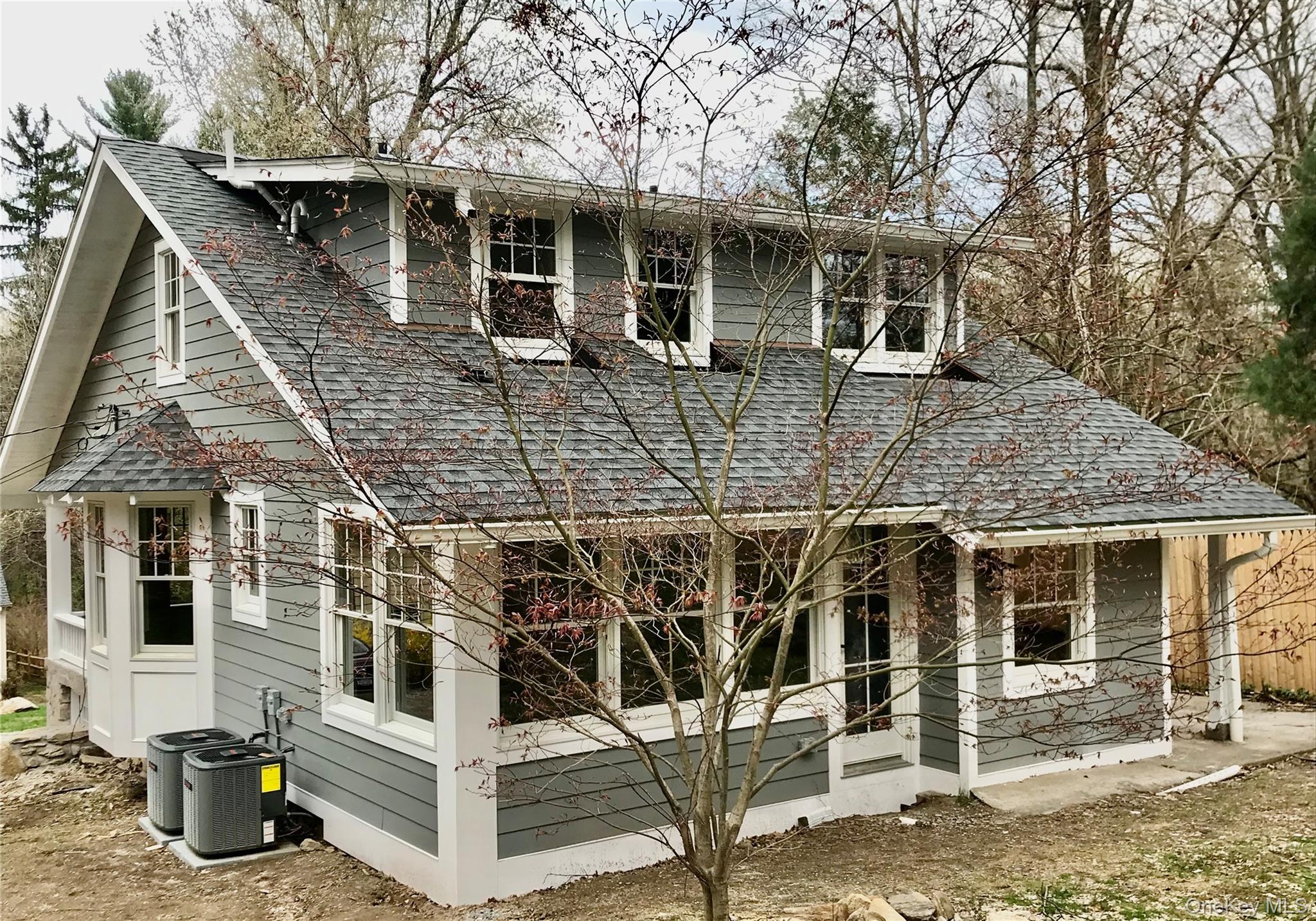 82 Douglas Road Chappaqua, NY 10514 - Photo 2 of 27