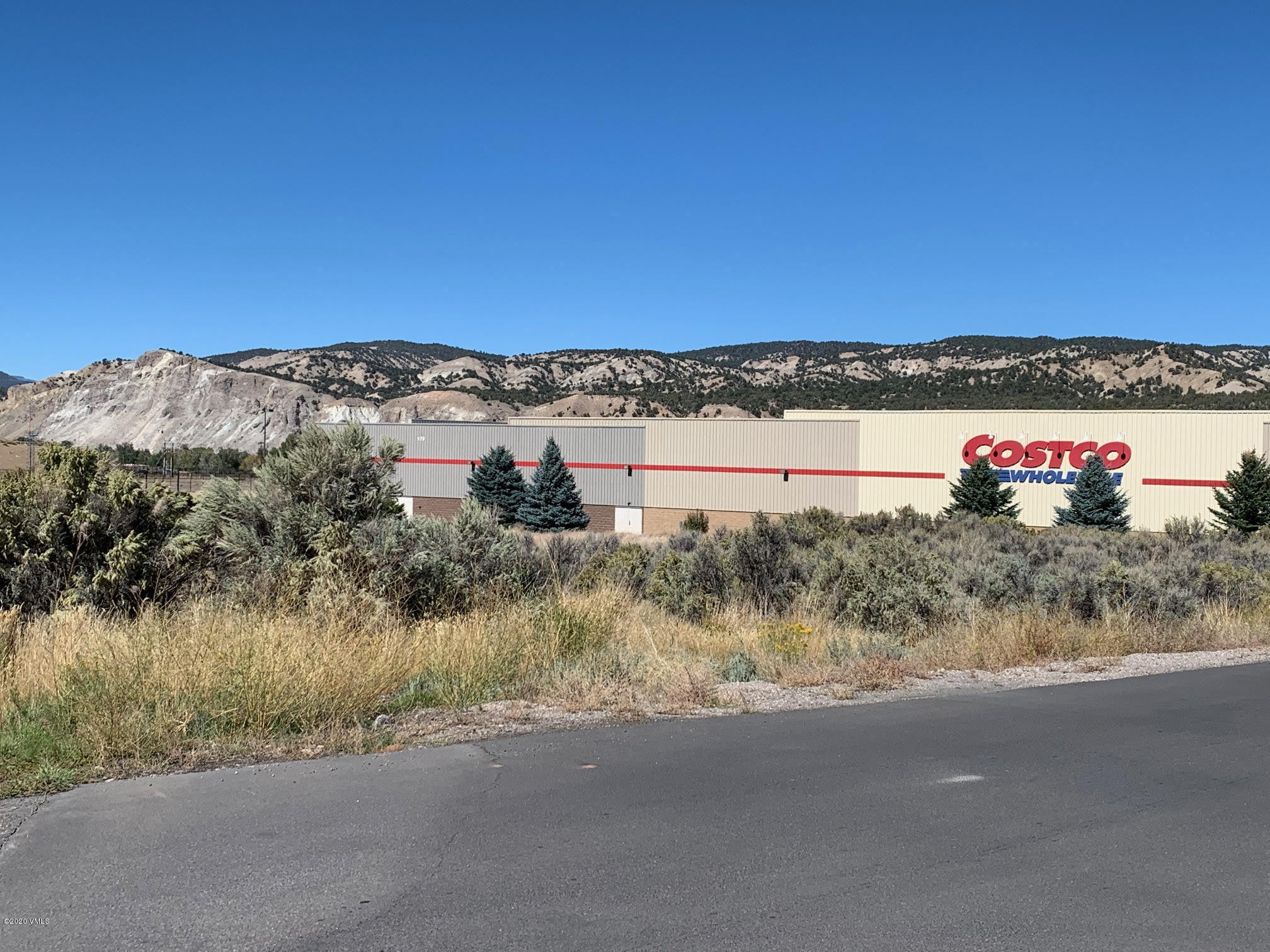 260 Cooley Mesa Road Gypsum, CO 81637 - Photo 2 of 4 a view of a lake