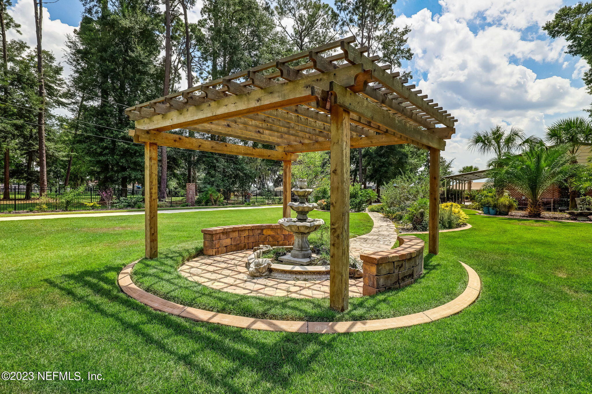 4-web-or-mls-366 Broward Rd (39 of 83)