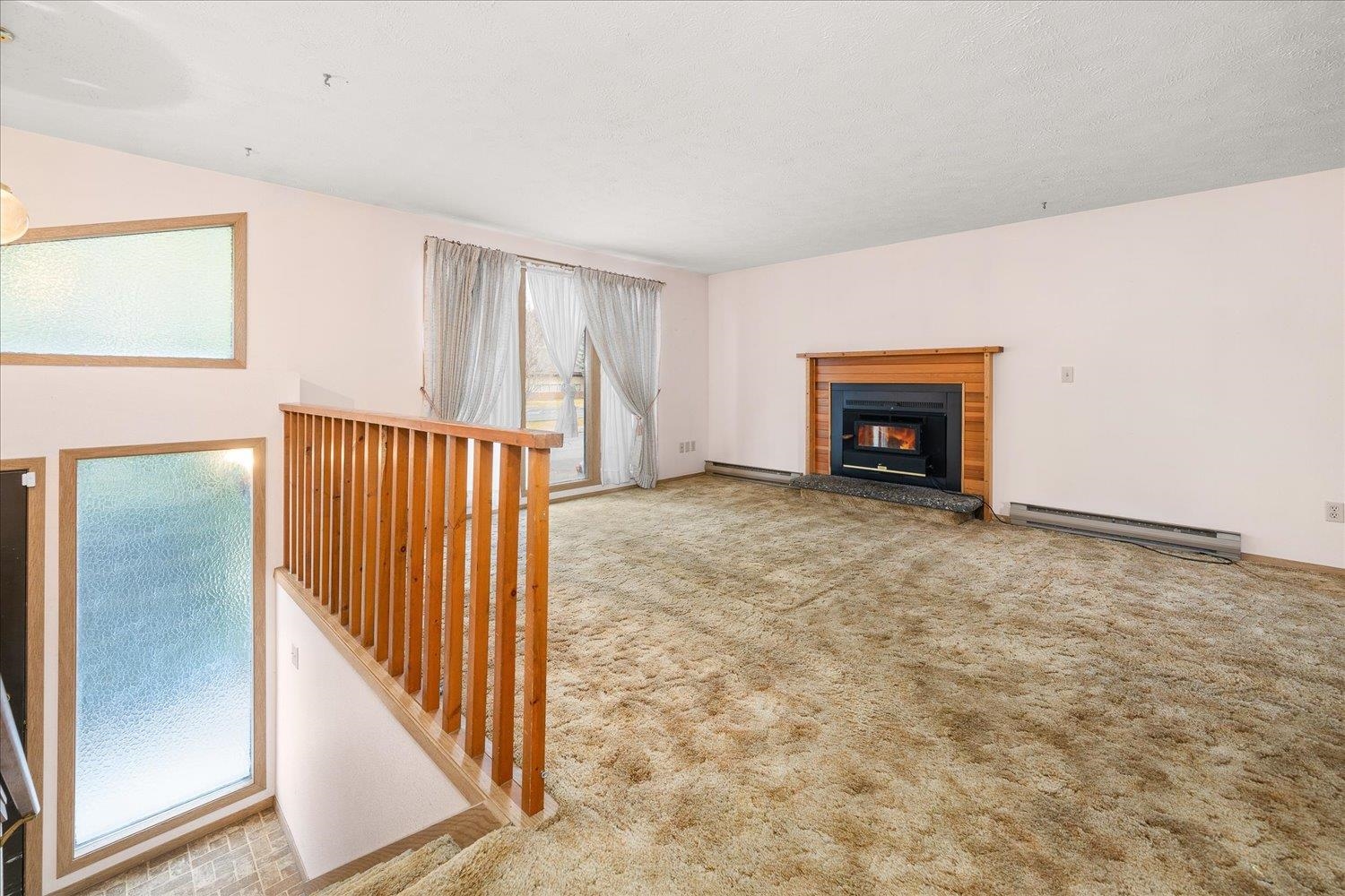 12002 East 24th Avenue Spokane, WA 99206 - Photo 4 of 45