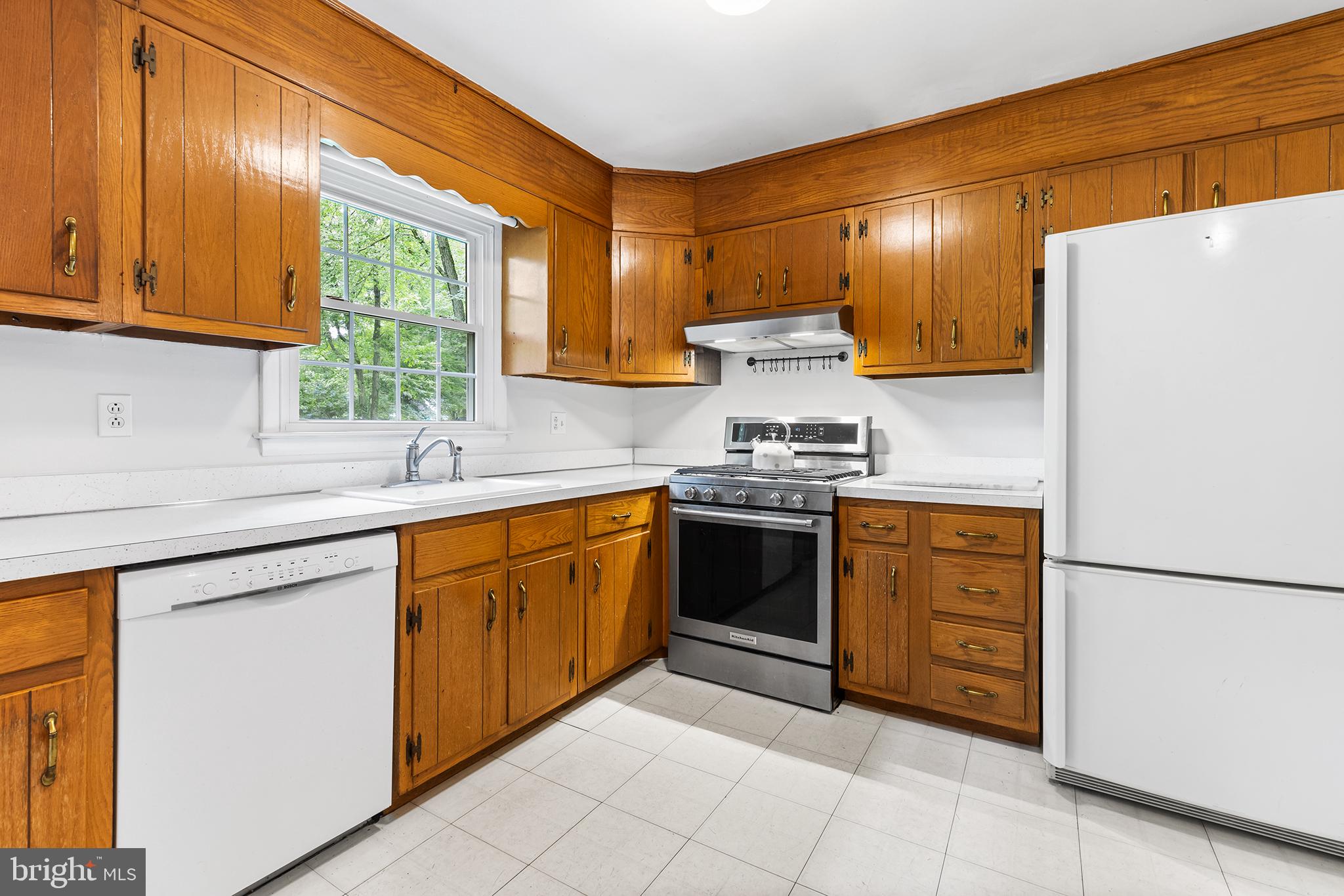 110 County Line Road Lansdale, PA 19446 - Photo 13 of 34 Gallery Image 13
