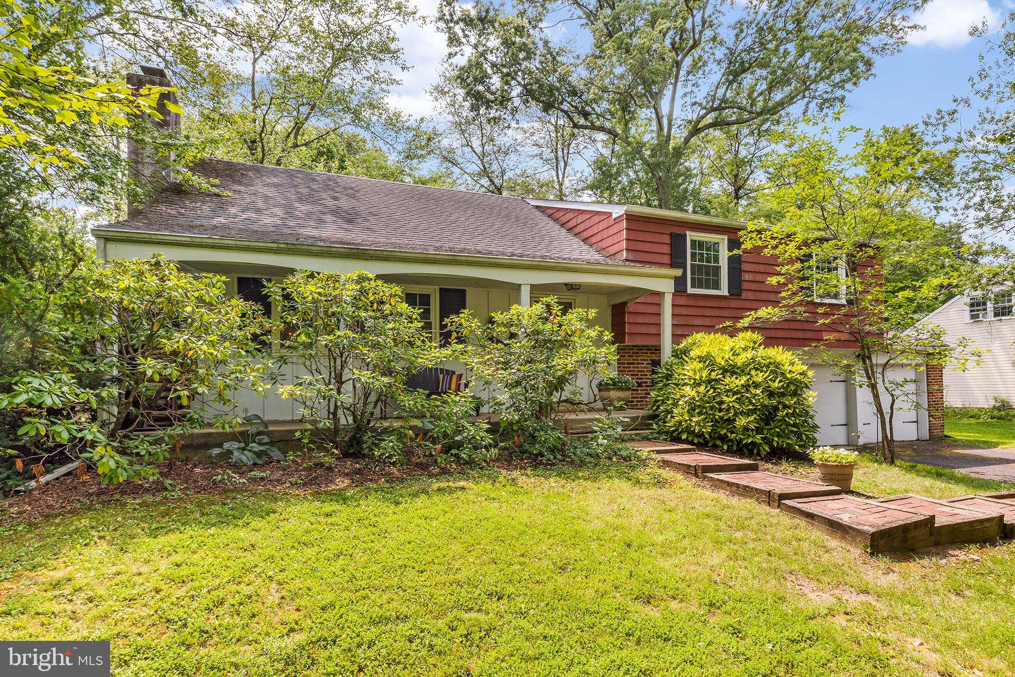110 County Line Road Lansdale, PA 19446 - Photo 2 of 34 Gallery Image 2