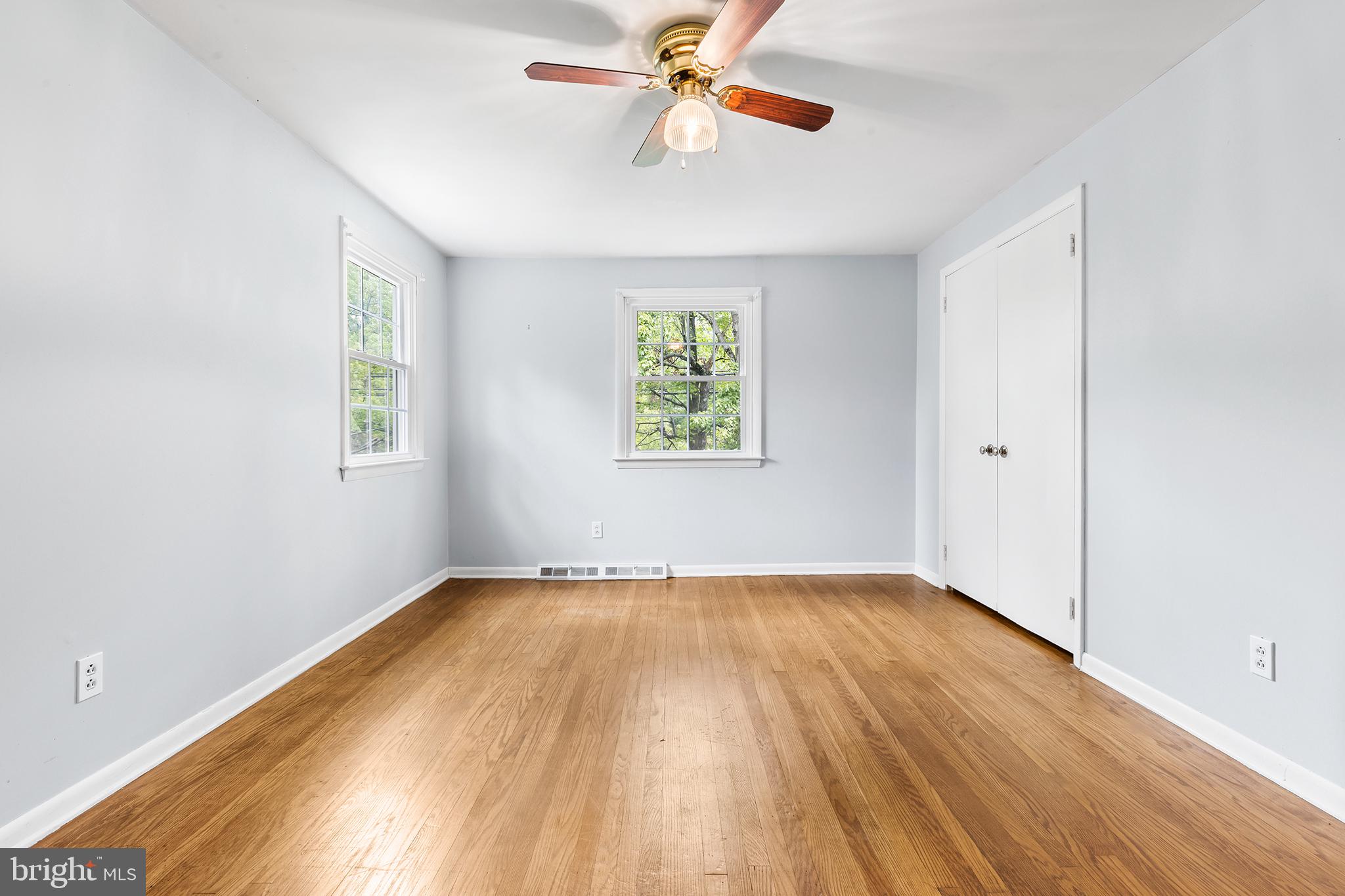 110 County Line Road Lansdale, PA 19446 - Photo 21 of 34 Secondary Bedroom