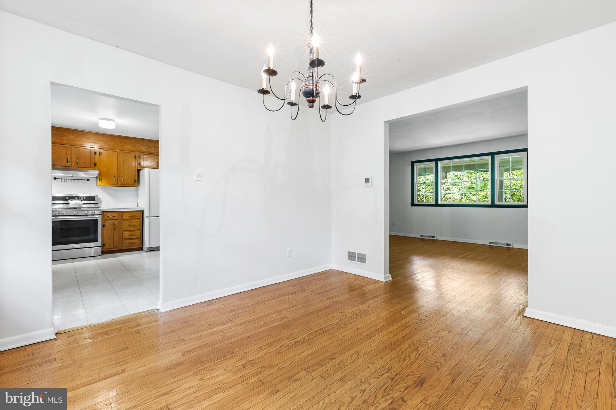 110 County Line Road Lansdale, PA 19446 - Photo 9 of 34 Gallery Image 9