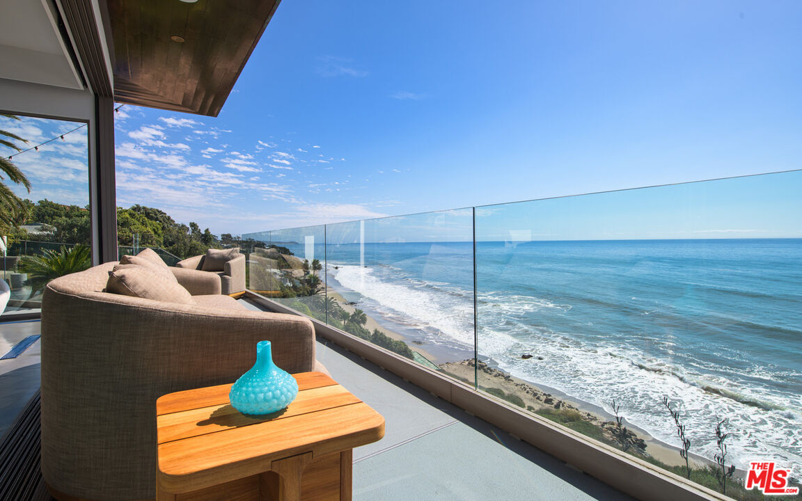 33406 Pacific Coast Highway Malibu, CA 90265 - Photo 29 of 51 a living room with furniture