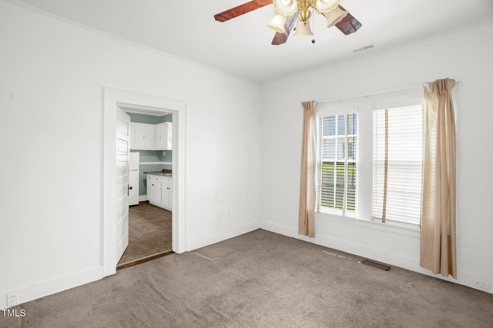 907 Morehead Avenue Durham, NC 27707 - Photo 10 of 32 10-web-or-mls-905 Morehead Abve-10