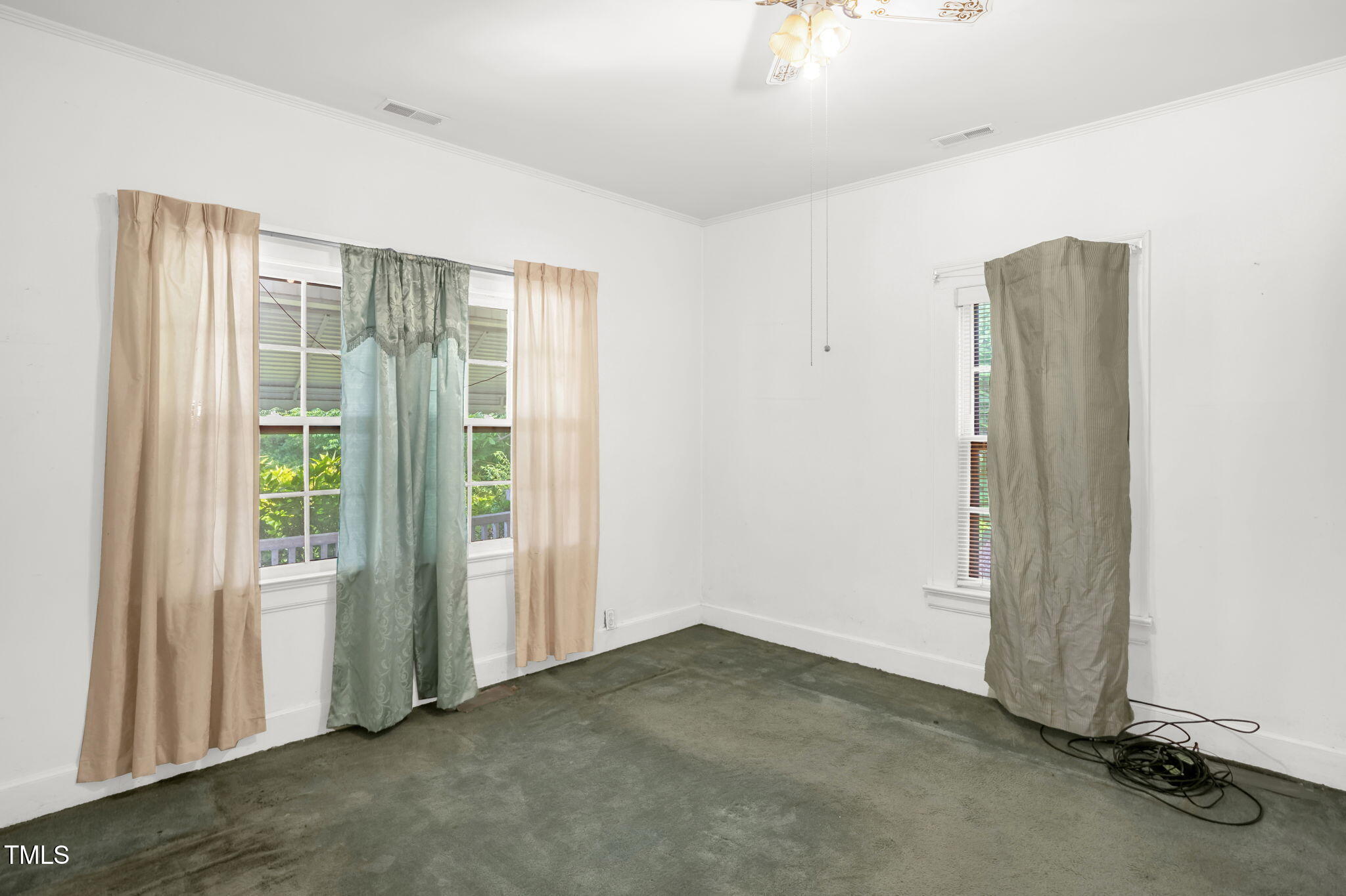 907 Morehead Avenue Durham, NC 27707 - Photo 19 of 32 19-web-or-mls-905 Morehead Abve-19