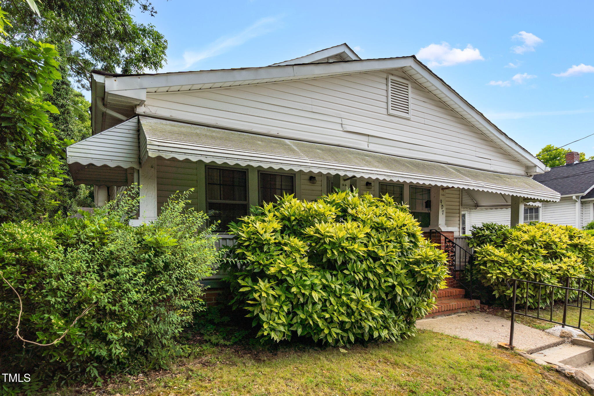 907 Morehead Avenue Durham, NC 27707 - Photo 2 of 32 2-web-or-mls-905 Morehead Abve-2