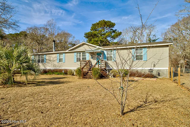 $195,000 | 650 South Windward Drive Southwest, Supply, NC 28462