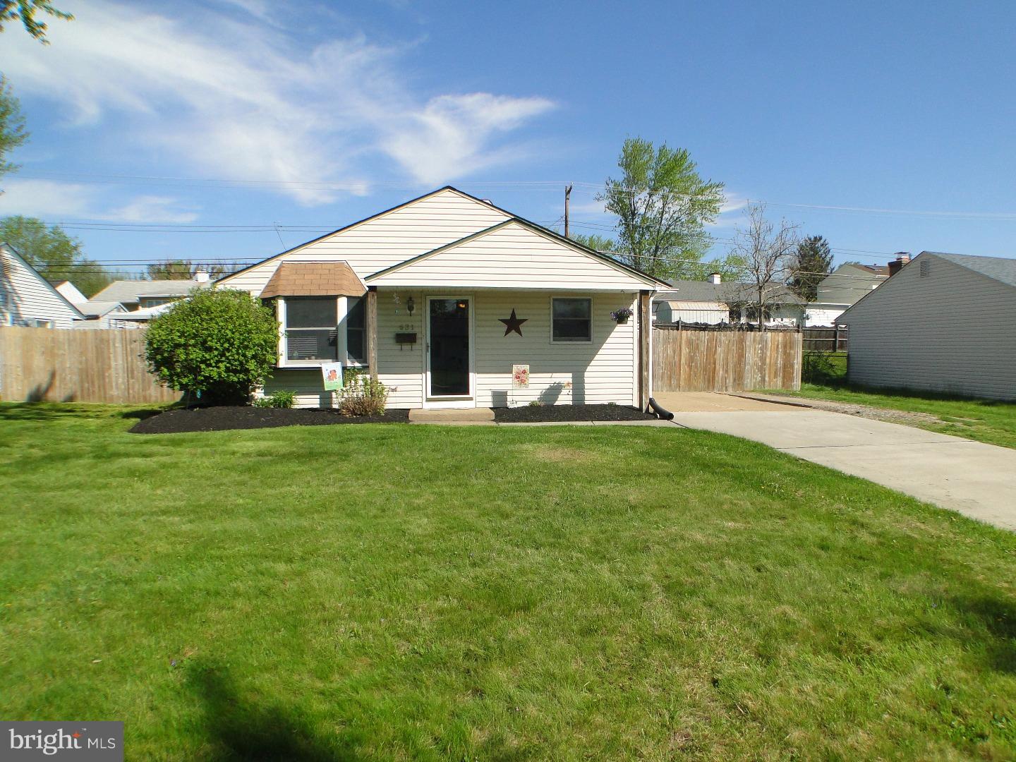 631 Beaumont Road Fairless Hills, PA 19030 - Photo 1 of 22 Exterior Front