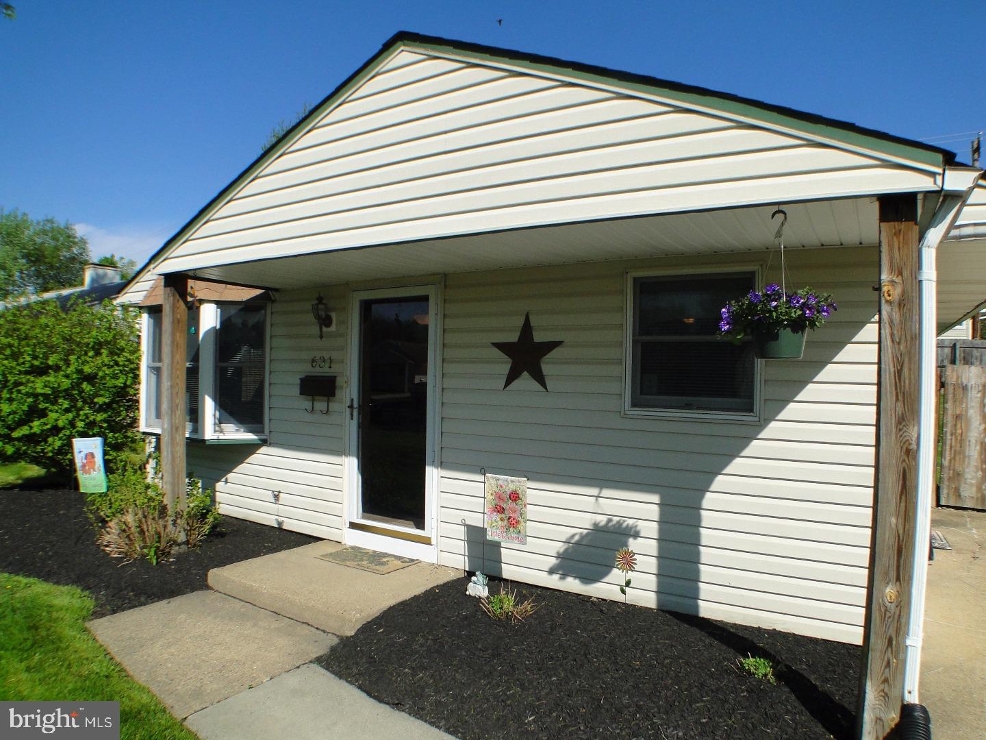 631 Beaumont Road Fairless Hills, PA 19030 - Photo 2 of 22 Exterior Front