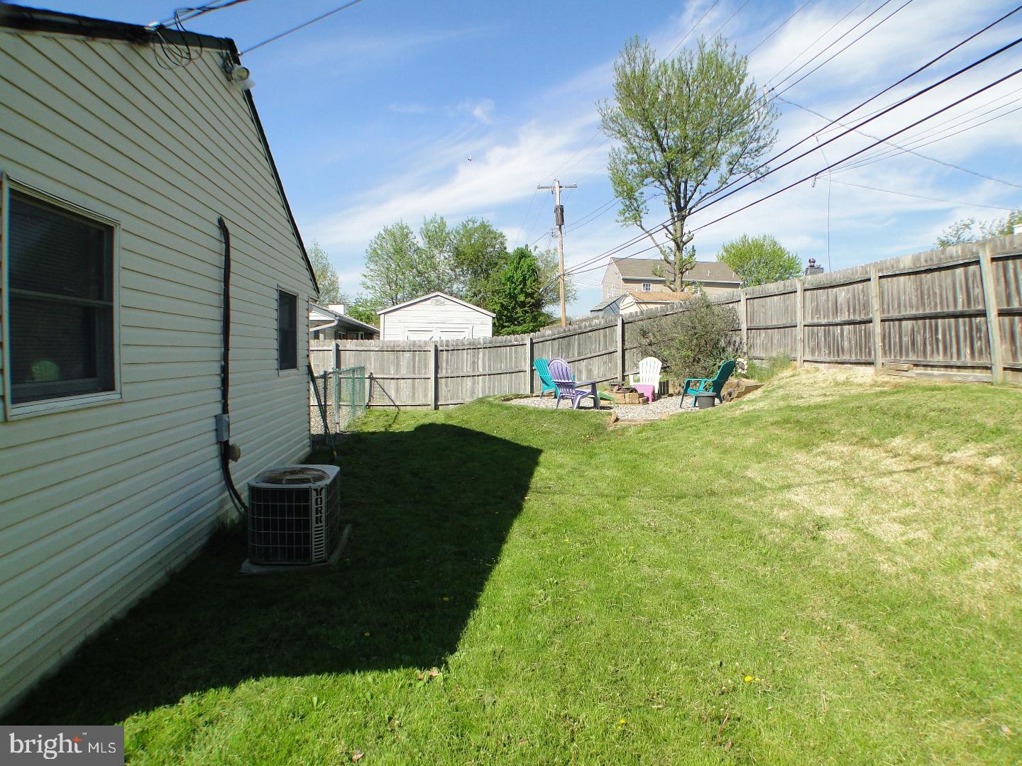 631 Beaumont Road Fairless Hills, PA 19030 - Photo 20 of 22 Back Yard