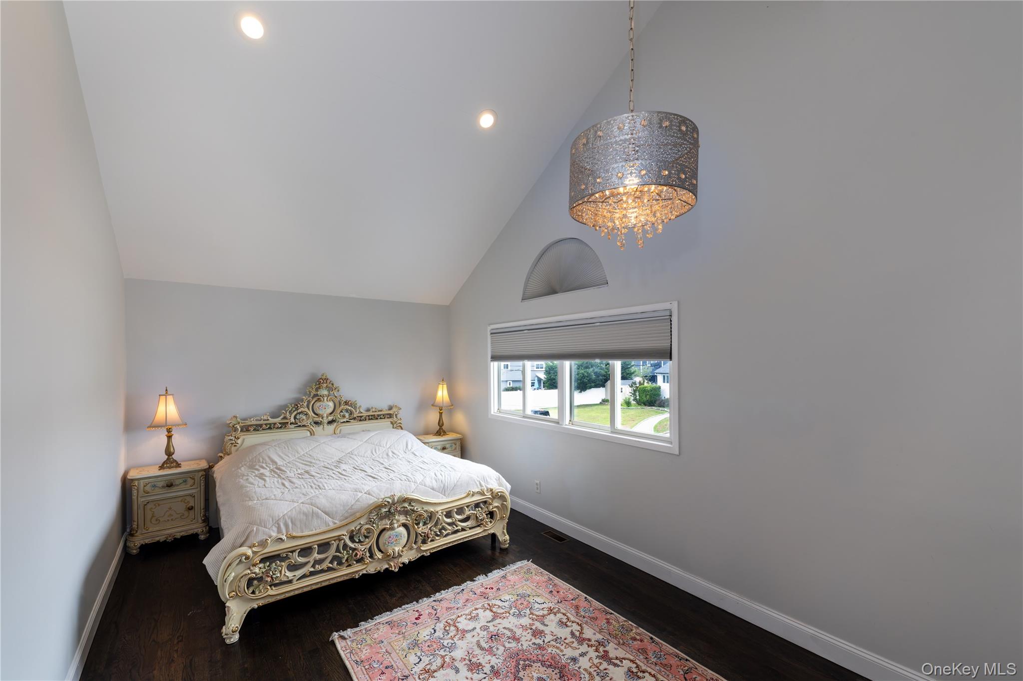 2590 Riverside Drive Wantagh, NY 11793 - Photo 10 of 27