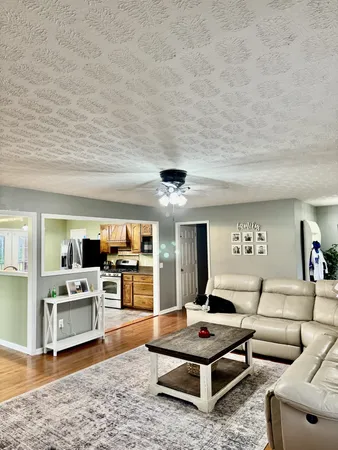 $415,000 | 221 East Main Street, Gordonsville, TN 38563