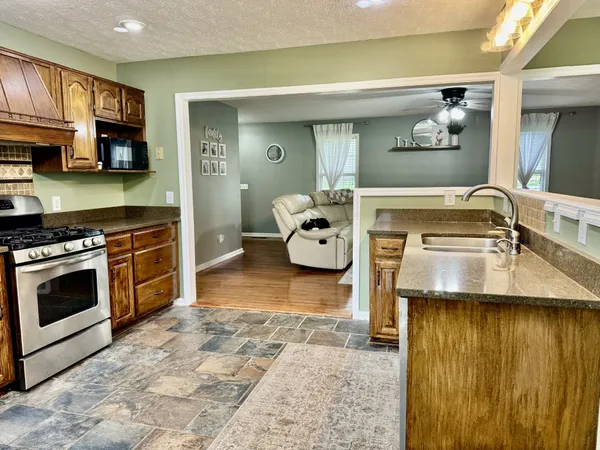 $415,000 | 221 East Main Street, Gordonsville, TN 38563