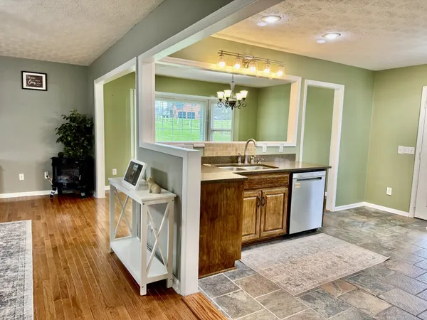 $415,000 | 221 East Main Street, Gordonsville, TN 38563