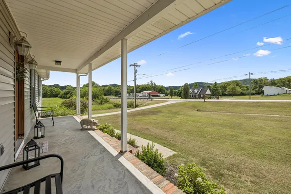 $415,000 | 221 East Main Street, Gordonsville, TN 38563