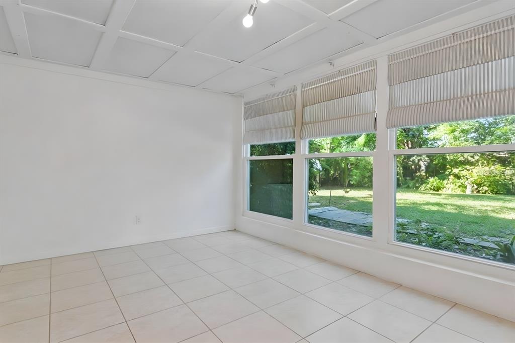 11005 Harding Drive Port Richey, FL 34668 - Photo 27 of 51 Gallery Image 27
