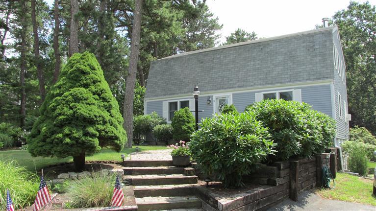 6 Edward Kelly Road East Sandwich, MA 02537 - Photo 1 of 32 Primary Photo