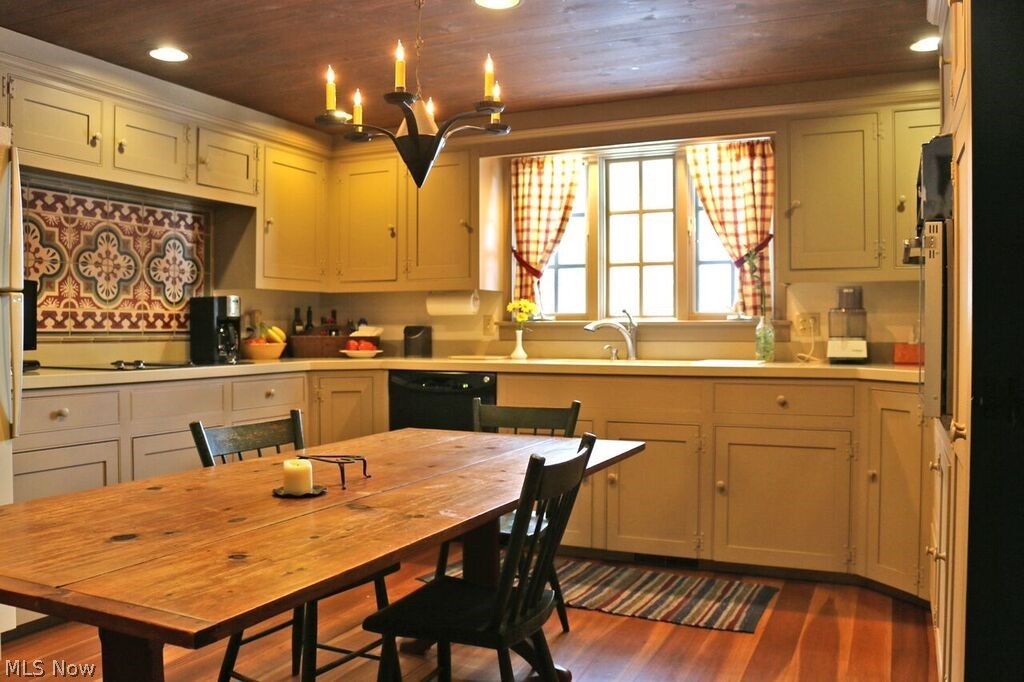 1733 East Messner Road Wooster, OH 44691 - Photo 5 of 35