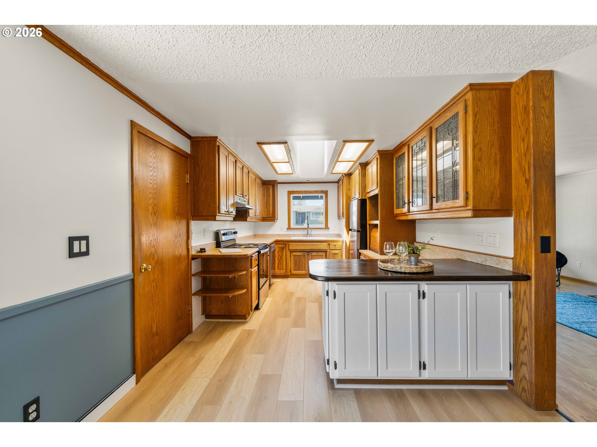 2449 Oak Street North Bend, OR 97459 - Photo 6 of 35
