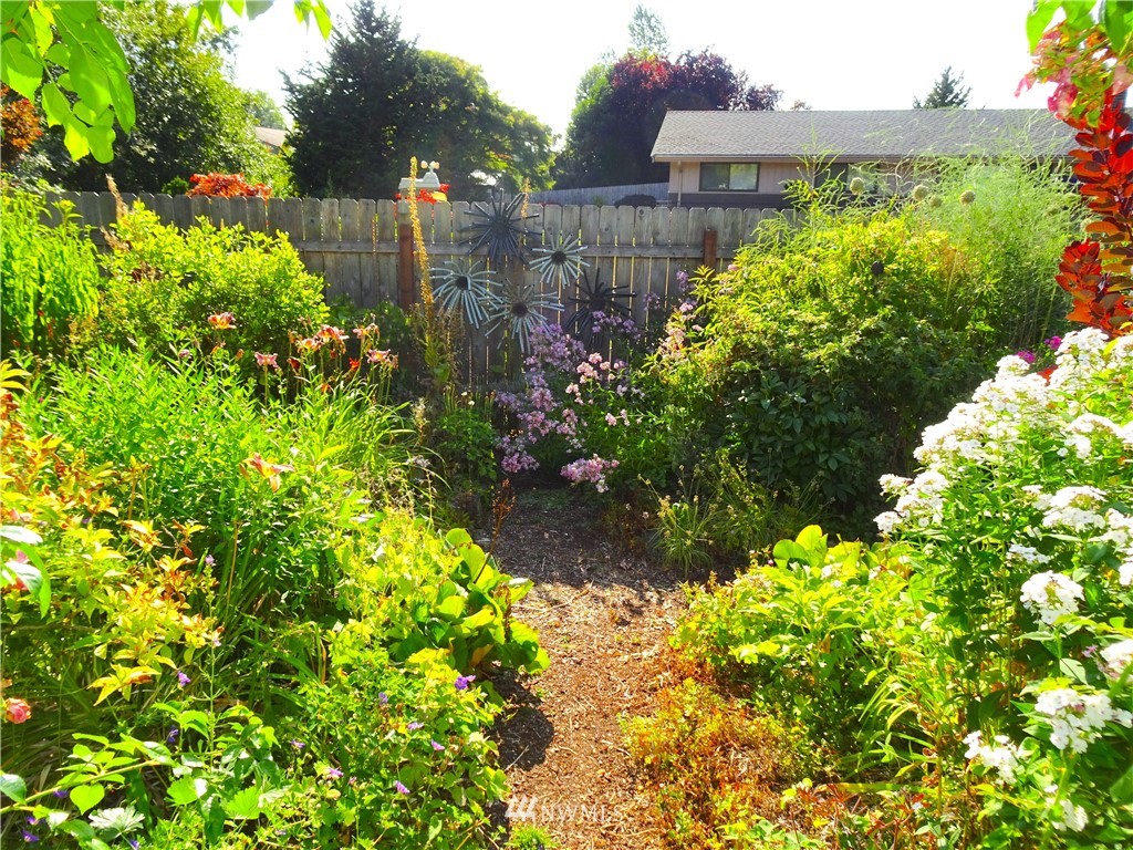 1486 Retsil Road Southeast Port Orchard, WA 98366 - Photo 22 of 38 Gallery Image 22