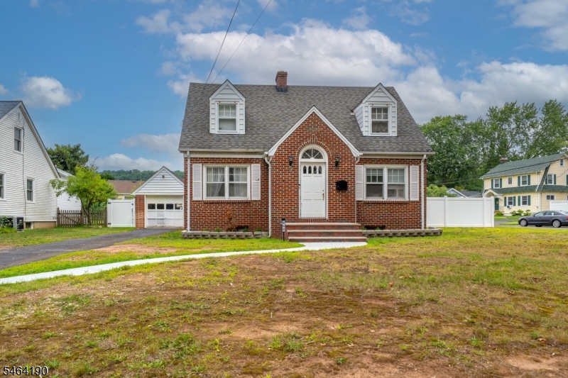 668 Greenbrook Road North Plainfield, NJ 07063 - Photo 1 of 26 Gallery Image 1