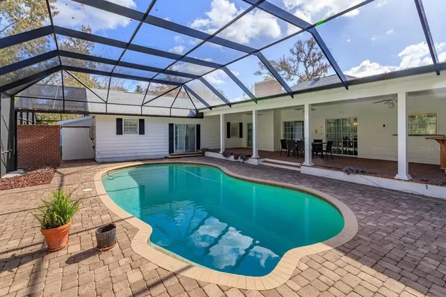 a view of outdoor space yard deck and patio