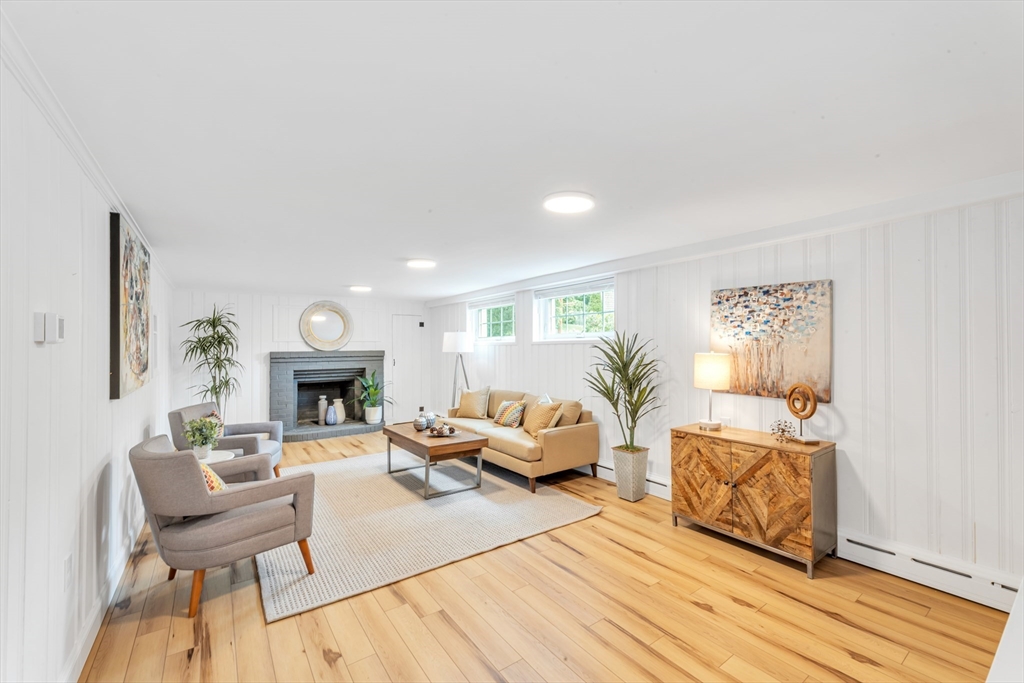 69 Hackensack Road Chestnut Hill, MA 02467 - Photo 18 of 38