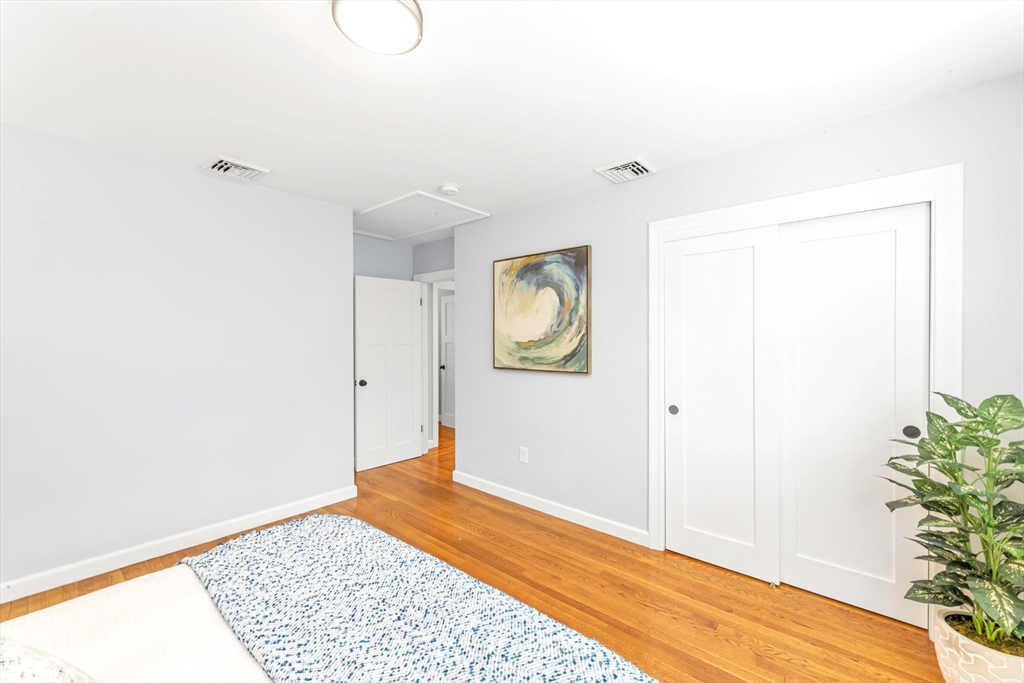 69 Hackensack Road Chestnut Hill, MA 02467 - Photo 30 of 38