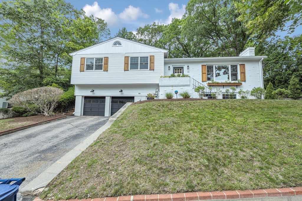 69 Hackensack Road Chestnut Hill, MA 02467 - Photo 6 of 38
