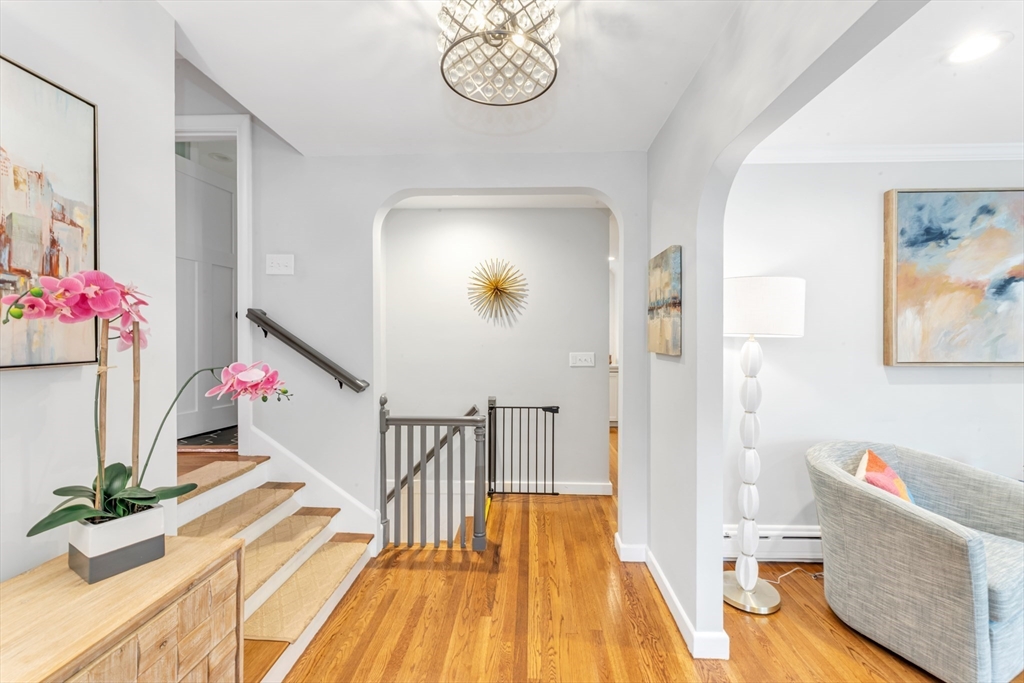 69 Hackensack Road Chestnut Hill, MA 02467 - Photo 7 of 38