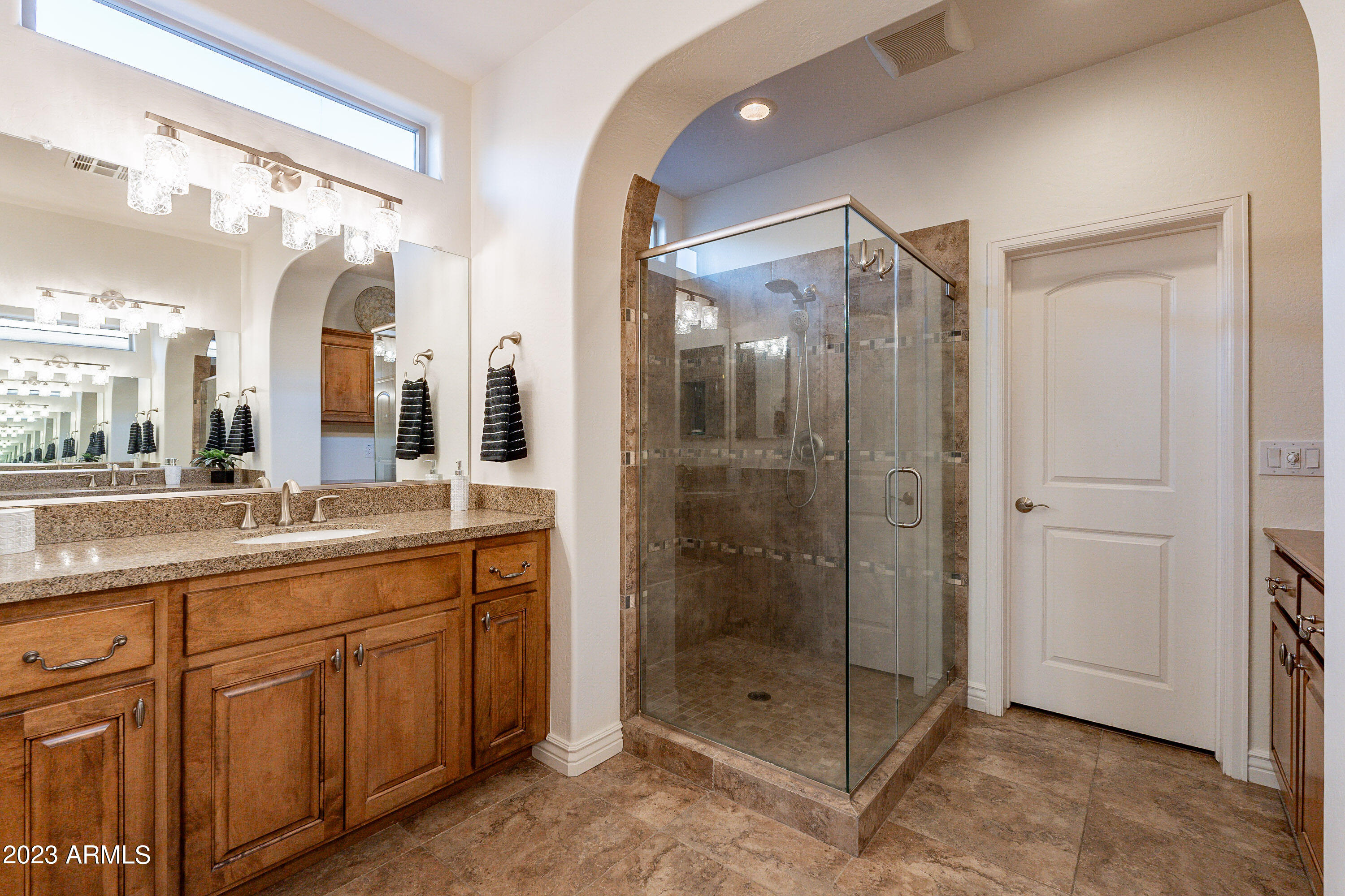 1678 East Grand Ridge Road San Tan Valley, AZ 85140 - Photo 28 of 76 Grand-HD-34