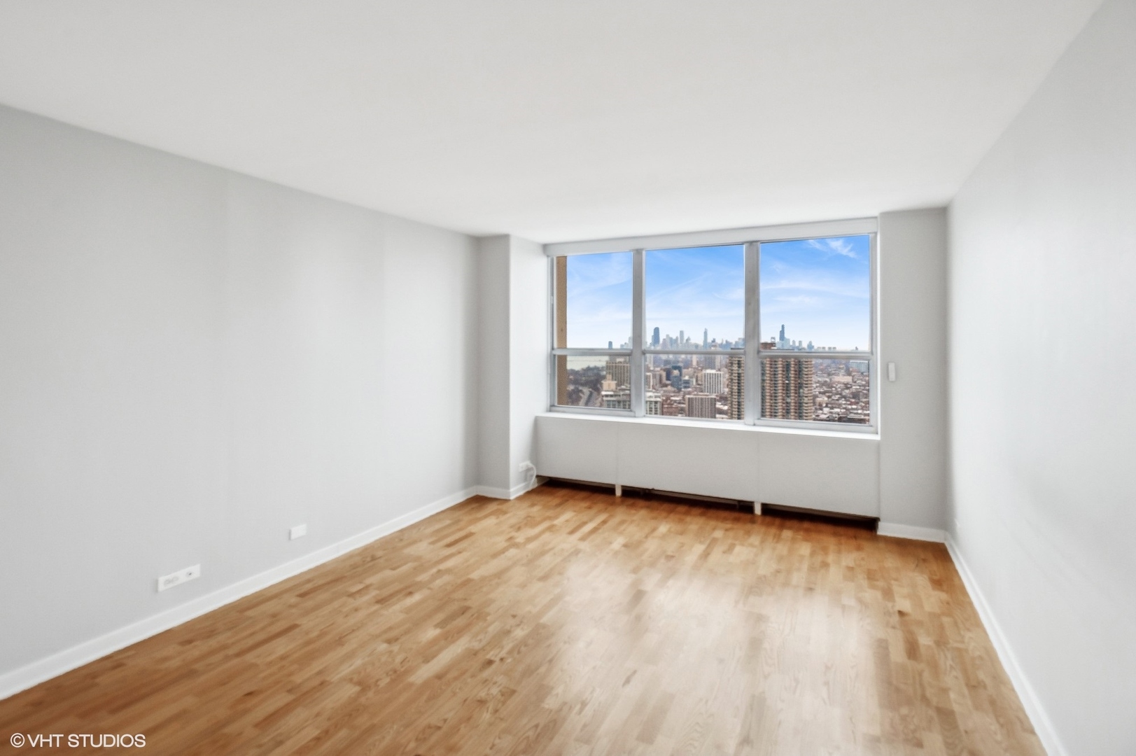 655 West Irving Park Road, Unit 5101 Chicago, IL 60613 - Photo 14 of 27