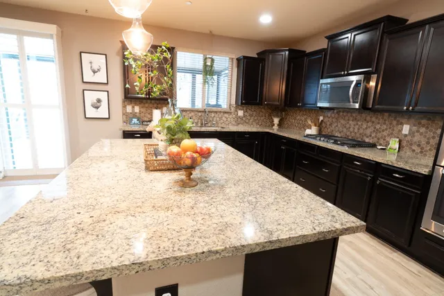 $909,000 | 2365 Beardsley Avenue, Manteca, CA 95337