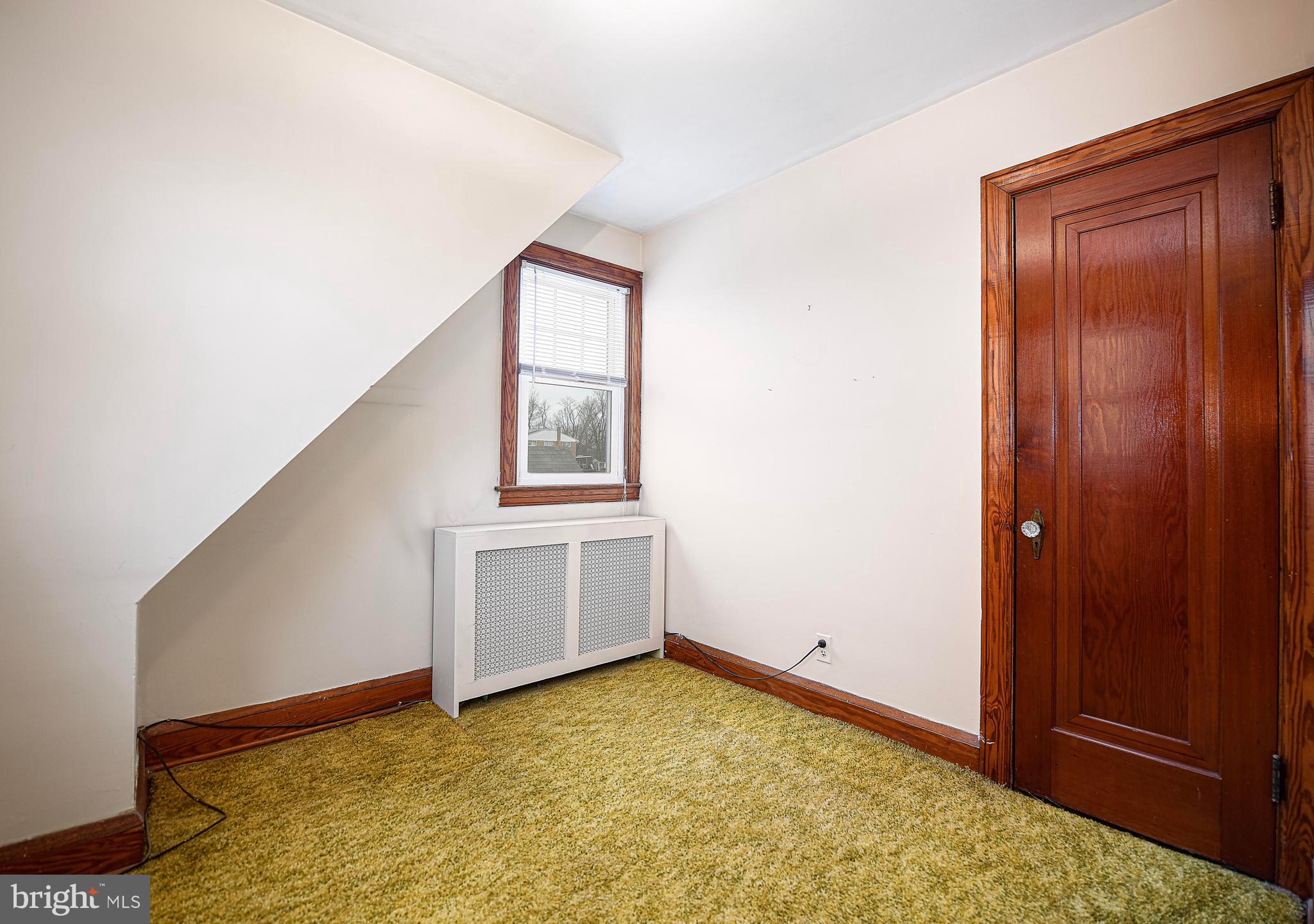 6212 Tramore Road Baltimore, MD 21214 - Photo 12 of 23